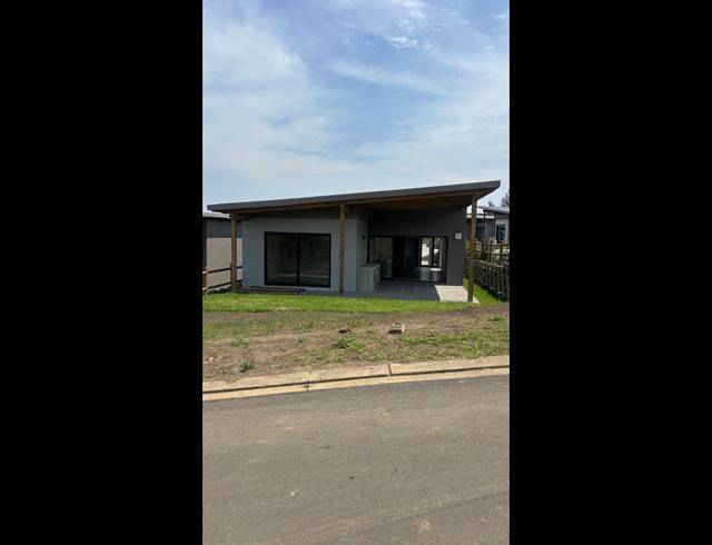 3 BEDROOM HOUSE FOR SALE IN PALM LAKES ESTATE